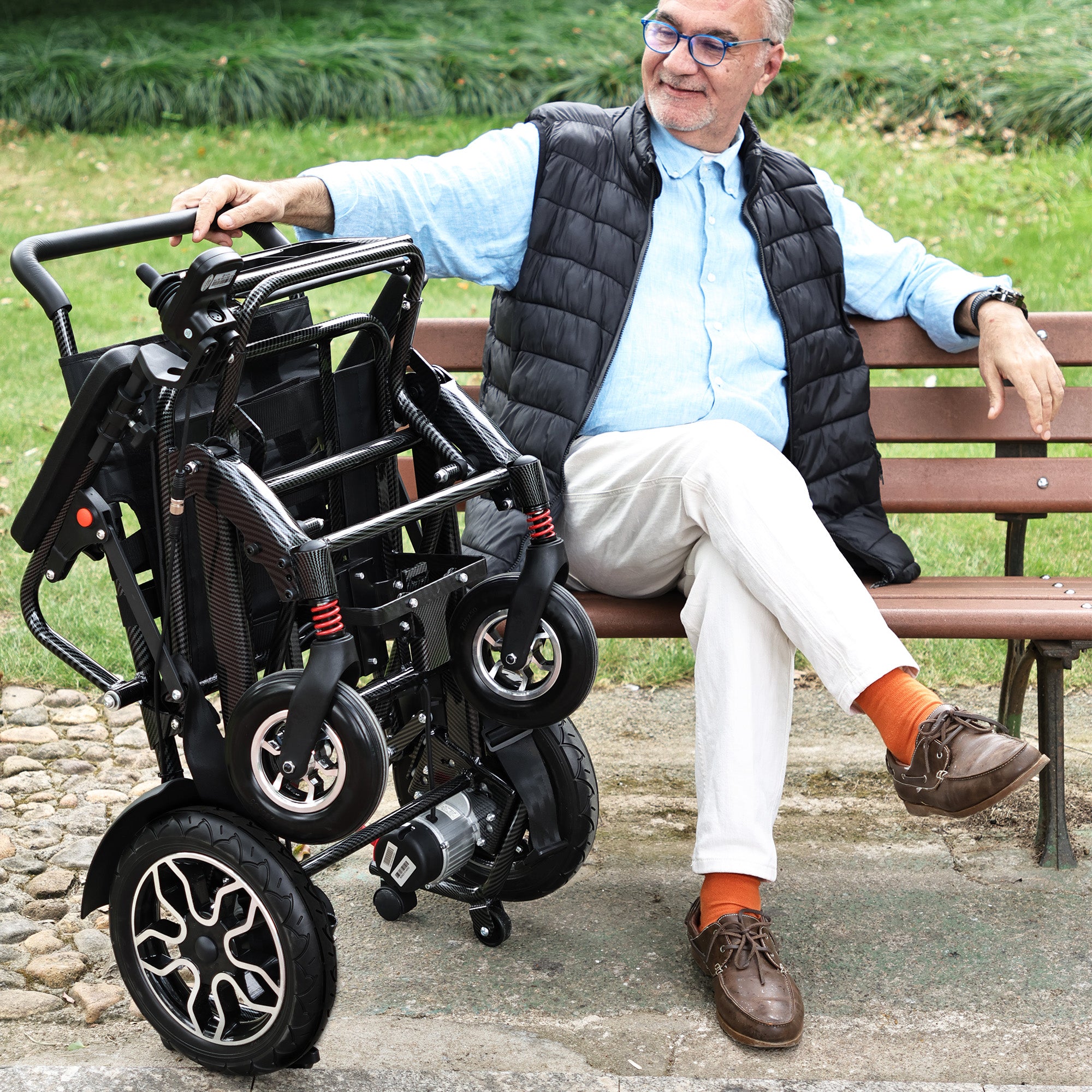 Zygenair YL003 Carbon Fiber Color Stylish Electric Wheelchair